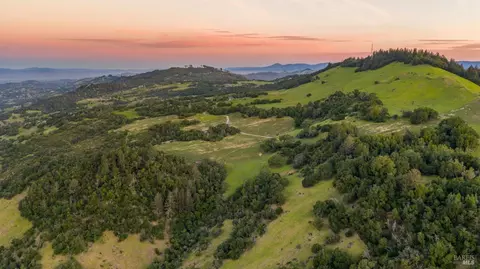 2155 Calistoga Rd, Santa Rosa, CA 95404