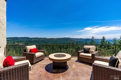 Exterior - 1315 Crestmont Dr, Angwin, CA 94508 photo 6 of 33
