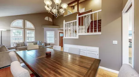 Dining - 414 Princess Way, Windsor, CA 95492 photo 3 of 3