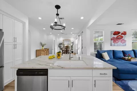 Kitchen - 4142 Sheffield Way, Vallejo, CA 94591 photo 6 of 9