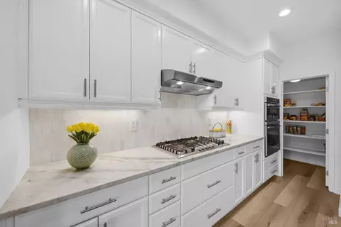 Kitchen - 4142 Sheffield Way, Vallejo, CA 94591 photo 3 of 9