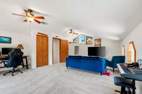 Entry Way - 305 West Ln, Angwin, CA 94508 photo 3 of 3