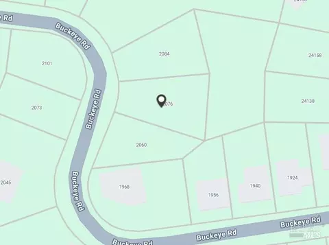 2076 Buckeye Rd, Willits, CA 95490