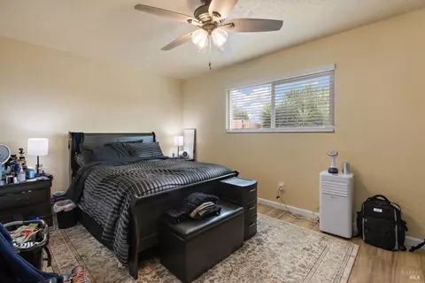 Bedroom - 942 5th St, Vallejo, CA 94590 photo 2 of 3