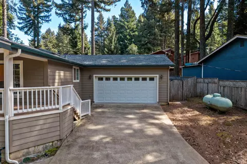 Exterior - 24193 Birch Ter, Willits, CA 95490 photo 2 of 6