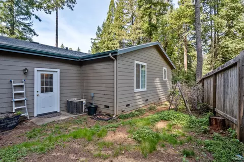 Exterior - 24193 Birch Ter, Willits, CA 95490 photo 4 of 6