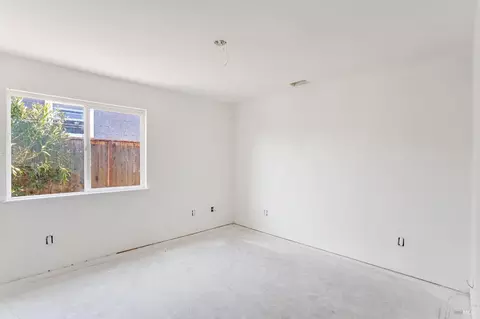 Bedroom - 1210 Capitol St, Vallejo, CA 94590 photo 2 of 4