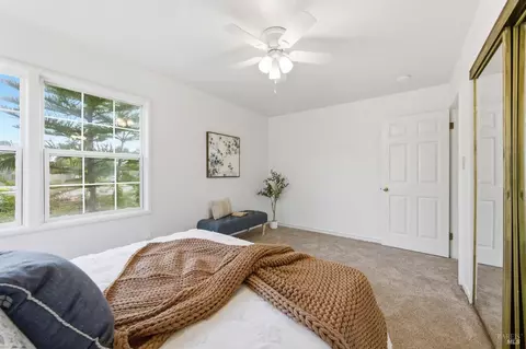 Bedroom - 691 Annette Ave, Vallejo, CA 94591 photo 3 of 7