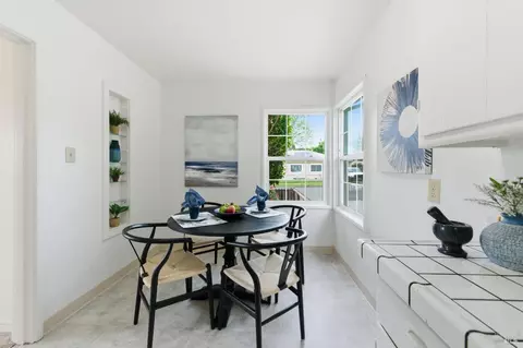 Dining - 691 Annette Ave, Vallejo, CA 94591 photo 2 of 4