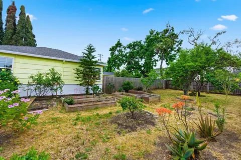 Exterior - 691 Annette Ave, Vallejo, CA 94591 photo 7 of 15