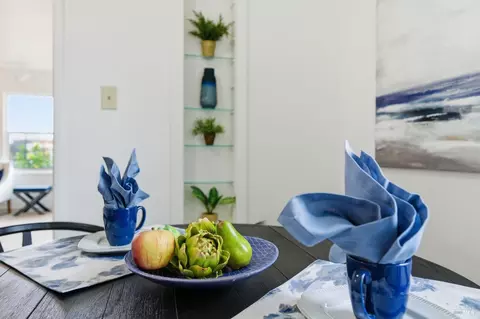Dining - 691 Annette Ave, Vallejo, CA 94591 photo 3 of 4