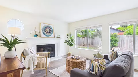 Living - 6424 Apollo Pl, Windsor, CA 95492 photo 2 of 3