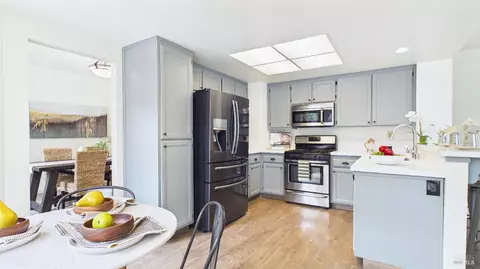 Kitchen - 6424 Apollo Pl, Windsor, CA 95492 photo 4 of 5