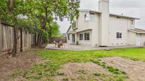 Exterior - 6424 Apollo Pl, Windsor, CA 95492 photo 4 of 4