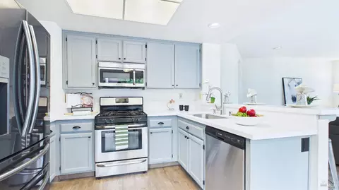 Kitchen - 6424 Apollo Pl, Windsor, CA 95492 photo 2 of 5