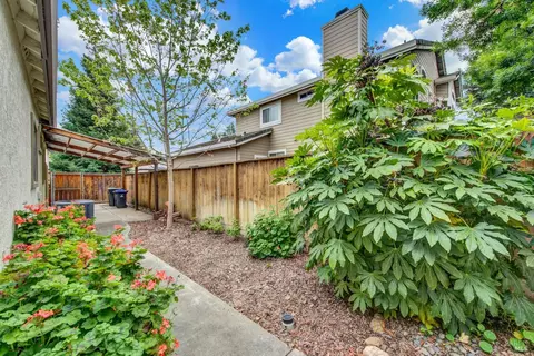 Exterior - 621 Renaissance Ave, Fairfield, CA 94534 photo 16 of 19