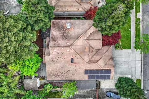 View/Area - 621 Renaissance Ave, Fairfield, CA 94534 photo 1 of 9