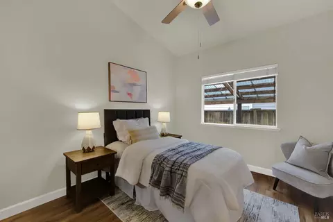 Bedroom - 621 Renaissance Ave, Fairfield, CA 94534 photo 4 of 9