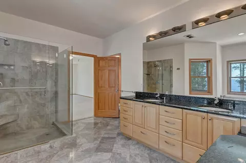 Bath - 440 Cold Springs Rd, Angwin, CA 94508 photo 2 of 5