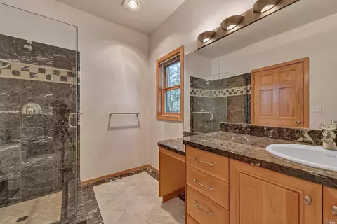 Bath - 440 Cold Springs Rd, Angwin, CA 94508 photo 4 of 5