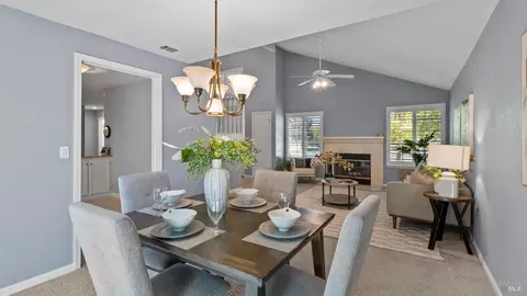 Dining - 2920 Willow Ct, Fairfield, CA 94533 photo 2 of 2