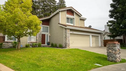 Exterior - 2920 Willow Ct, Fairfield, CA 94533 photo 3 of 11