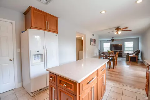 Kitchen - 640 Ferguson Ct, Dixon, CA 95620 photo 3 of 4