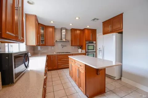 Kitchen - 640 Ferguson Ct, Dixon, CA 95620 photo 1 of 4