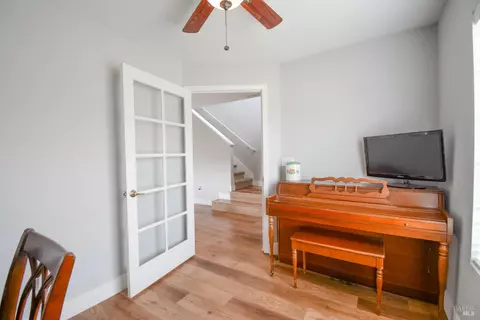 Entry Way - 640 Ferguson Ct, Dixon, CA 95620 photo 1 of 4