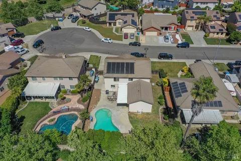 View/Area - 640 Ferguson Ct, Dixon, CA 95620 photo 1 of 4
