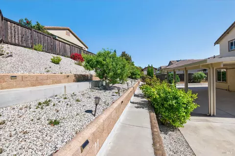 Exterior - 3871 Danbury Way, Fairfield, CA 94533 photo 15 of 22