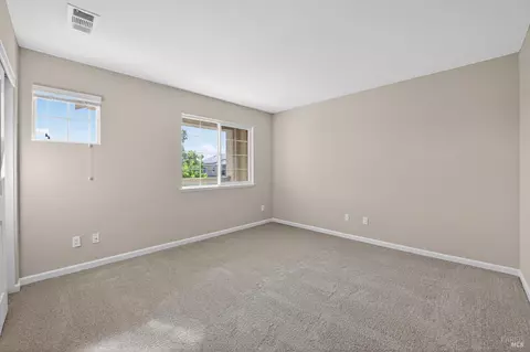 Bedroom - 3871 Danbury Way, Fairfield, CA 94533 photo 9 of 10