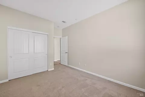 Bedroom - 3871 Danbury Way, Fairfield, CA 94533 photo 4 of 10