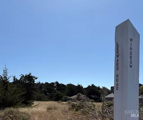180 Windrow Rd, The Sea Ranch, CA 95497