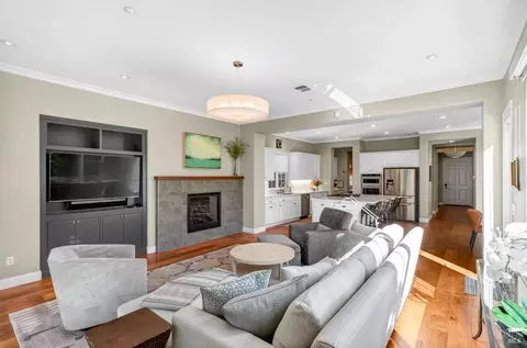 Living - 1193 Pearce Dr E, Sonoma, CA 95476 photo 4 of 5
