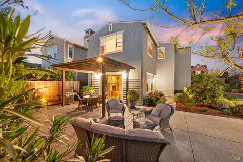 Exterior - 1193 Pearce Dr E, Sonoma, CA 95476 photo 4 of 28