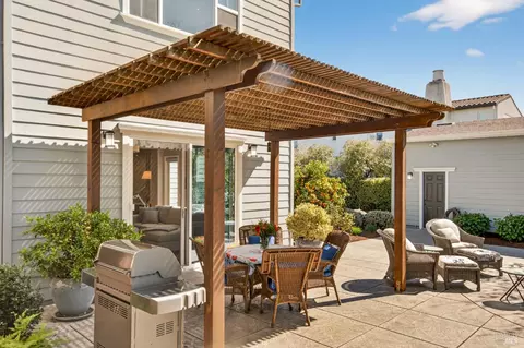 Exterior - 1193 Pearce Dr E, Sonoma, CA 95476 photo 20 of 28