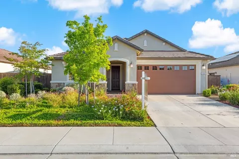 1430 Stonecrop Ln, Dixon, CA 95620
