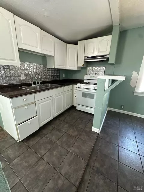 1815 Ohio St, Vallejo, CA 94590 photo 6