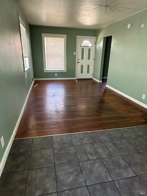 1815 Ohio St, Vallejo, CA 94590 photo 3