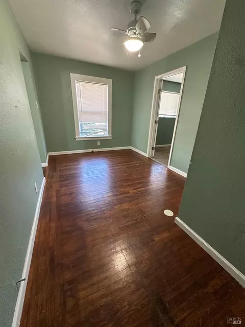 1815 Ohio St, Vallejo, CA 94590 photo 4