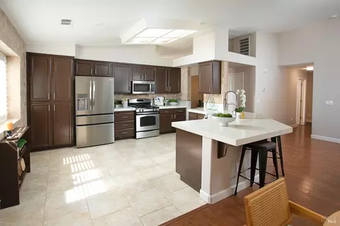 Kitchen - 1620 Austin Dr, Dixon, CA 95620 photo 5 of 5