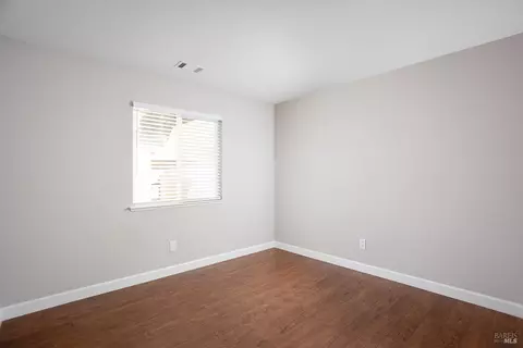 Bedroom - 1620 Austin Dr, Dixon, CA 95620 photo 1 of 4