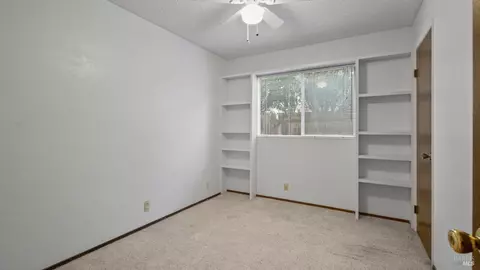 Bedroom - 2974 Juniper St, Fairfield, CA 94533 photo 6 of 10