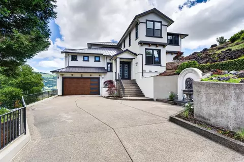 3938 Shelter Glen Way, Santa Rosa, CA 95404