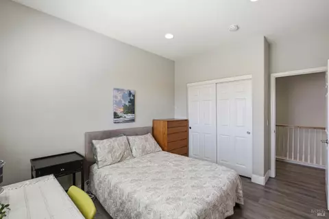 Bedroom - 925 Pinot Noir Way, Windsor, CA 95492 photo 8 of 8