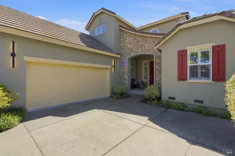 Exterior - 925 Pinot Noir Way, Windsor, CA 95492 photo 3 of 11