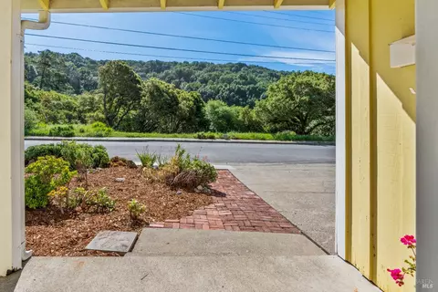Exterior - 66 Sonora Way, Corte Madera, CA 94925 photo 2 of 15