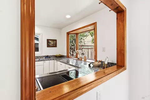 Kitchen - 66 Sonora Way, Corte Madera, CA 94925 photo 6 of 6