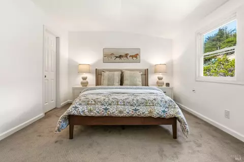 Bedroom - 66 Sonora Way, Corte Madera, CA 94925 photo 3 of 11